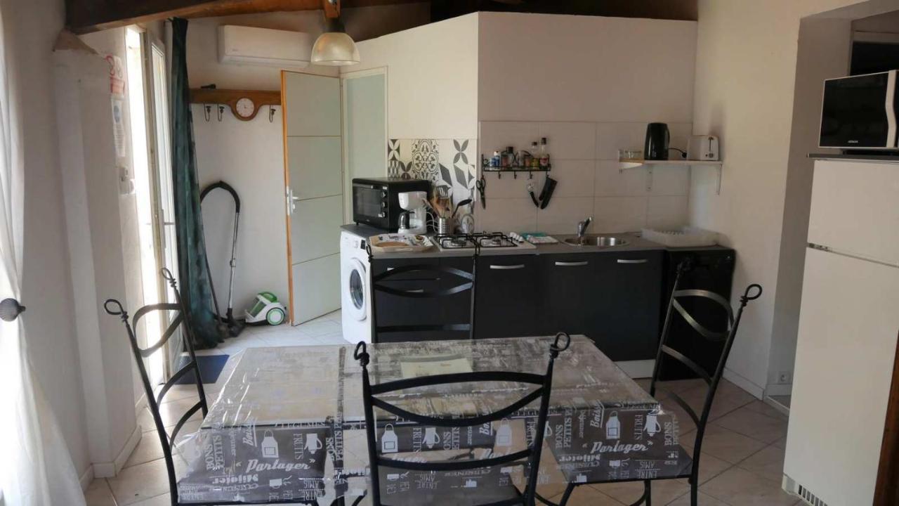 Mas Maurane - Les Lavandes Aux Portes D'Arles Apartment ตาฮาสคอง ภายนอก รูปภาพ